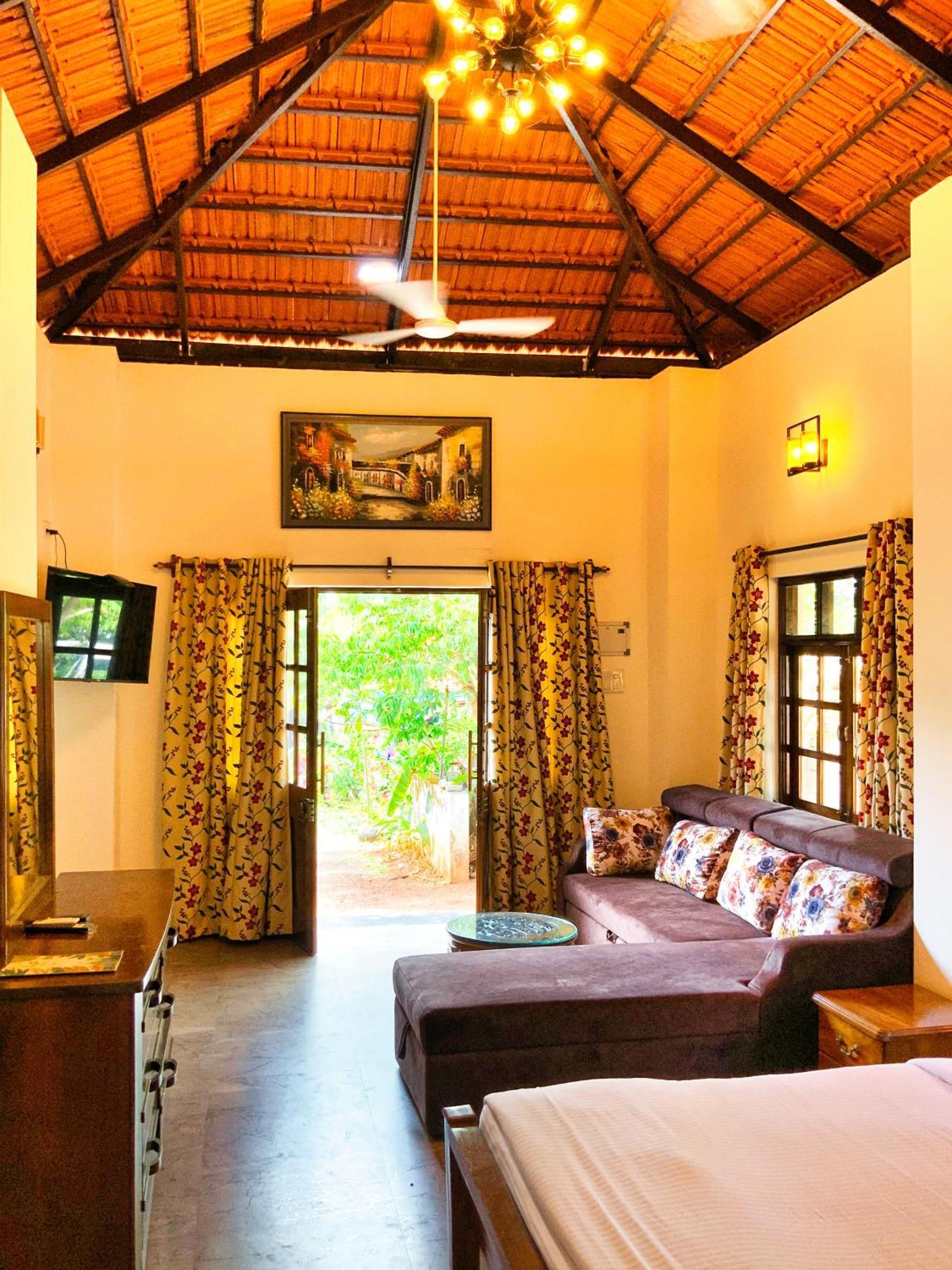 Lar Amorosa Boutique Hotel - Goa Calangute Luaran gambar
