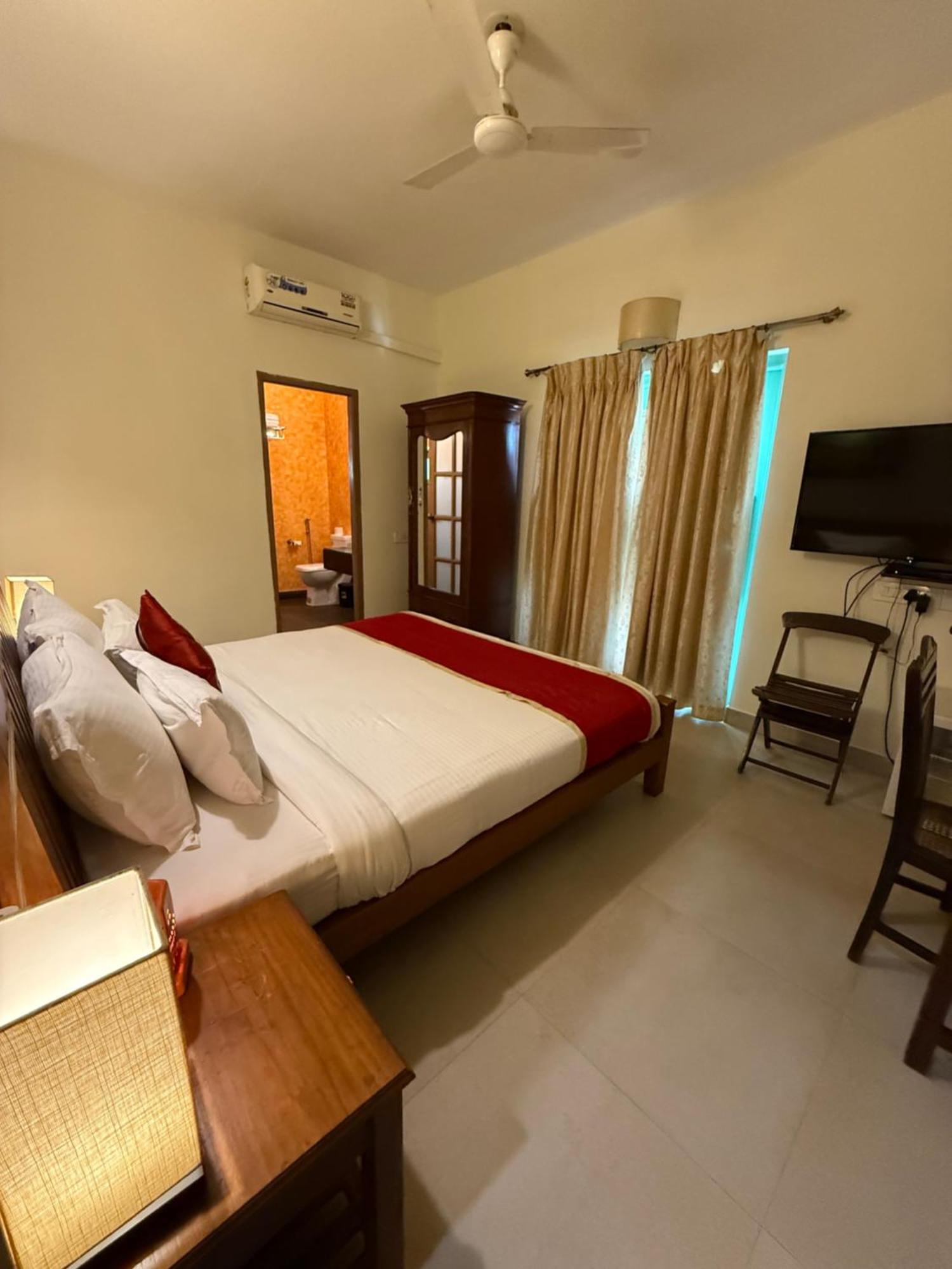 Lar Amorosa Boutique Hotel - Goa Calangute Luaran gambar